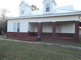 210 Forrest St, Headland, AL 36345