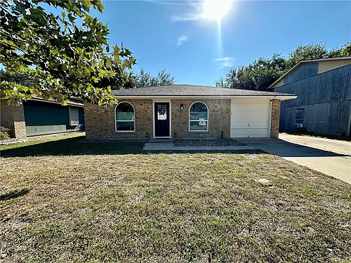 1213 Montreal Dr Photo 1