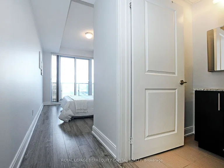9608 Yonge St #1011 — Photo 22