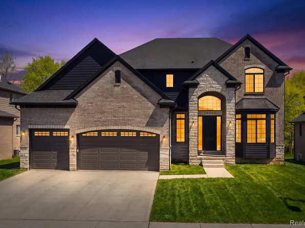19840 Tranquility Dr, Macomb, MI 48042