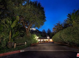 1831 Old Orchard Rd, Los Angeles, CA 90049