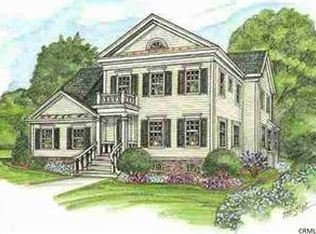 9 Woodbridge Ct, Saratoga Springs, NY 12866