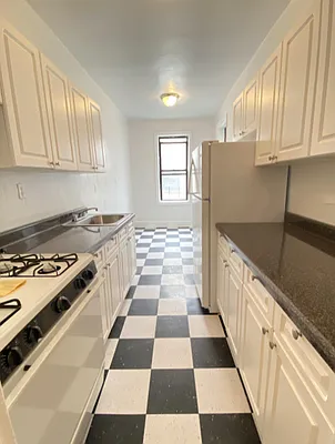 Sold by Weichert Properties - NYC | media 14