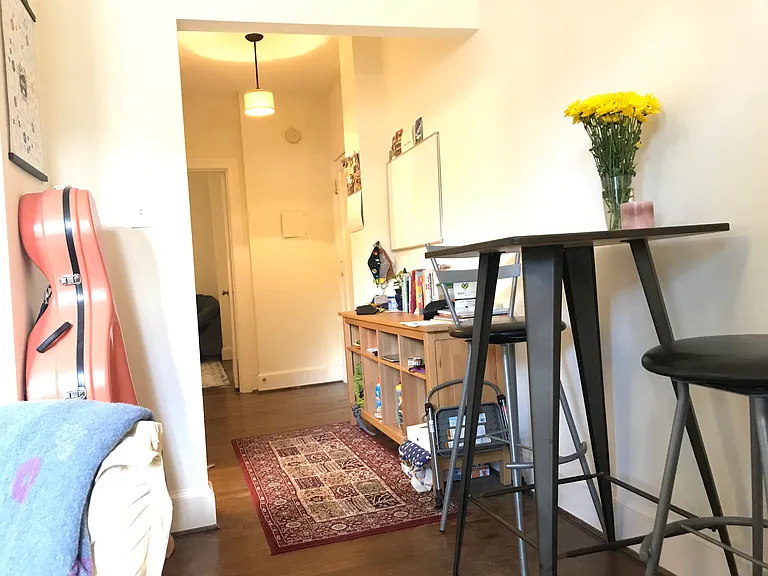 18 9th St NE #208 — Photo 10