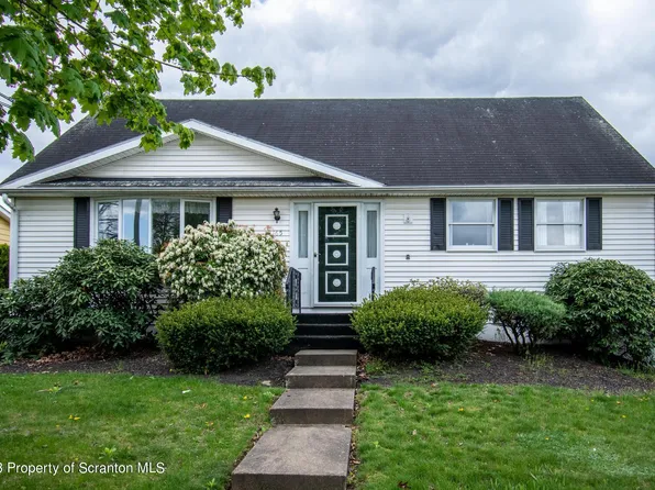 165 Brader Dr, Wilkes Barre, PA 18705