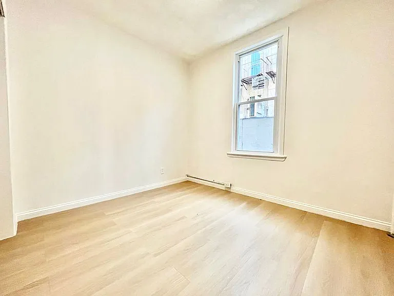 1217 Lincoln Pl #1 — Photo 7