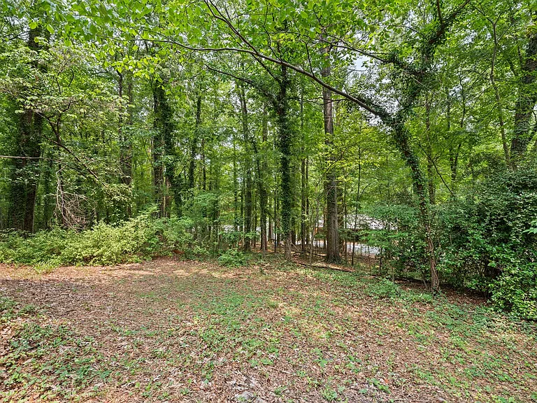 1208 Hillview Rd — Photo 16