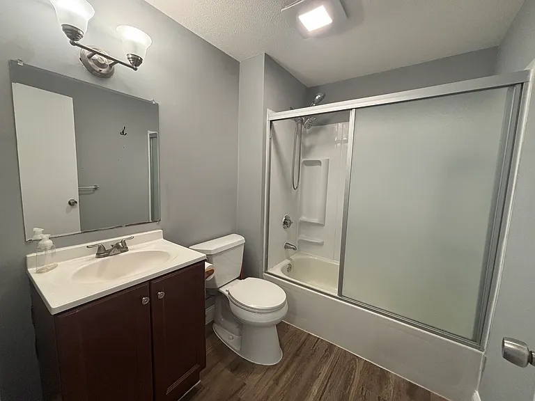72 Vernon St #3 — Photo 11