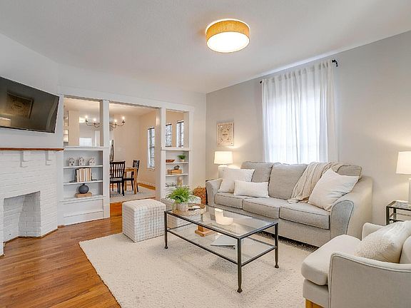 5th image of 2262 Washington Ave