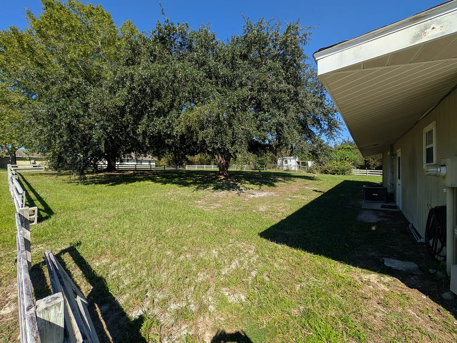 Shining Dawn Lane W 2215 - 1 — Photo 2