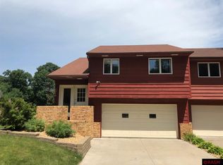 2210 W Dream Dr, North Mankato, MN 56003