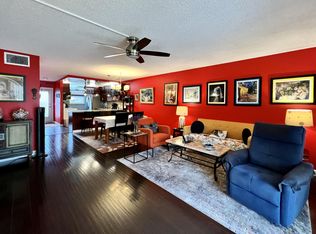 102 Oxford Ct #500, West Palm Beach, FL 33411