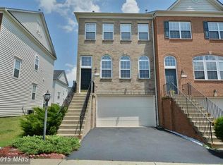 17423 Grant Cottage Dr, Dumfries, VA 22025