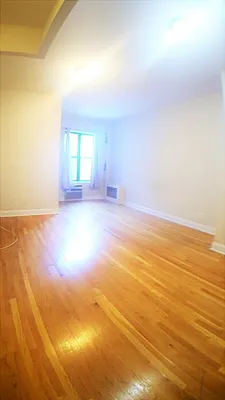 Rented by Lander Real Estate | media 3