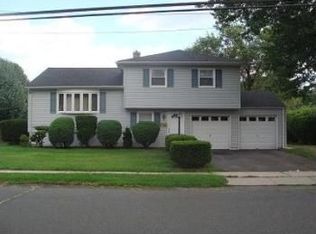 9 Penn Rd, Cranford, NJ 07016