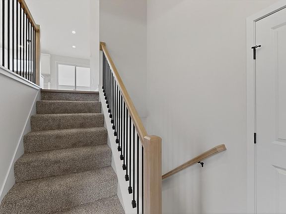 3rd image of 6151 Cody Ln NW