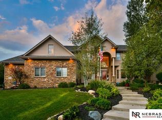 4955 S 176th Cir, Omaha, NE 68135