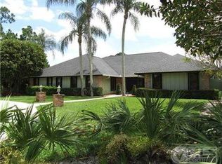 13694 Greentree Trl, Wellington, FL 33414