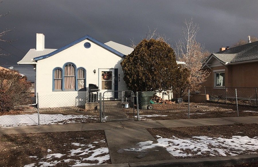 1st image of 303 E Hill Ave