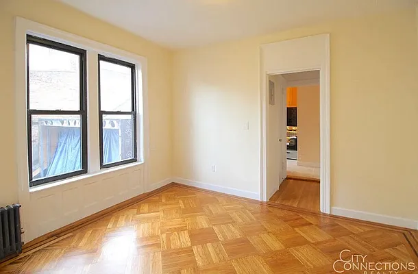 Rented by City Connections Realty | media 9