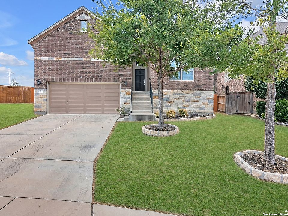 1st image of 2422 CULLUM WAY