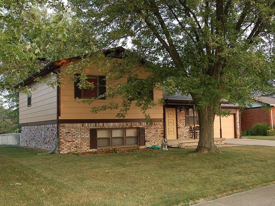 Welcome home to 4819 Candy Spots