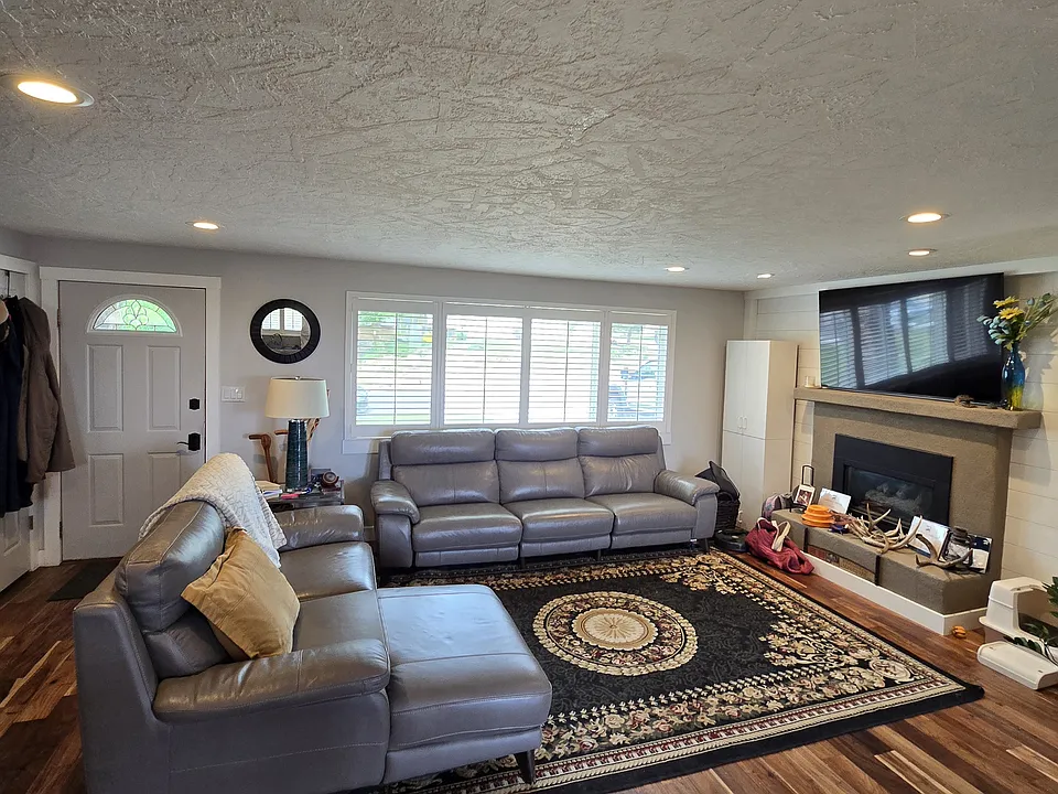 2 Bedroom North Ogden Duplex!