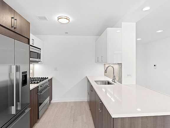 3rd image of 2351 Adam Clayton Powell Jr Blvd APT 204