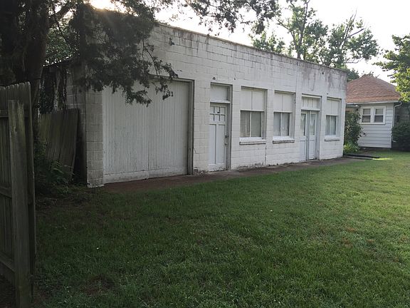 22X34 garage, 18X34 studio