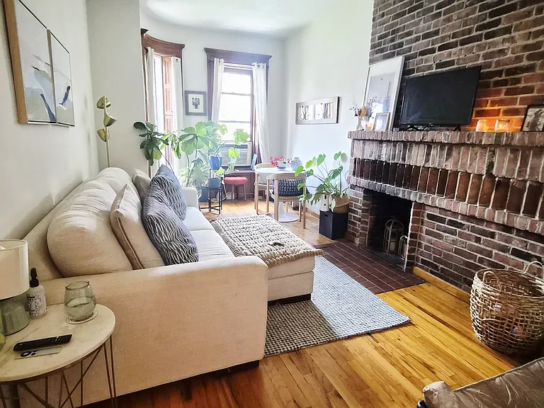 140 W 76th St #PHA — Photo 2