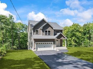 53 Coughlin Rd, Oxford, MA 01540