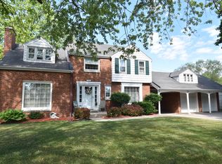 3331 S 43rd St, Greenfield, WI 53219