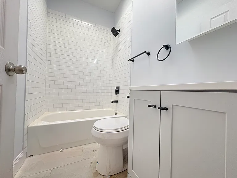 160 Martin Luther King Jr Dr #3 — Photo 6