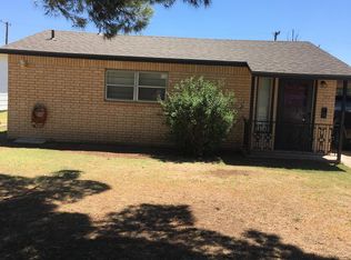 512 Oakland St, Plainview, TX 79072