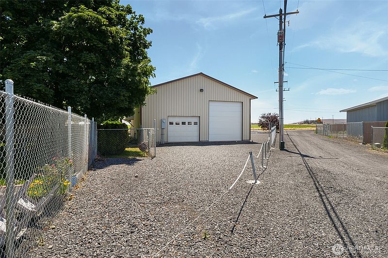 4th image of 298 Road 19 NW