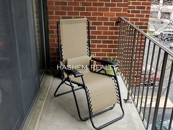 5th image of 1600 Prince St APT 310