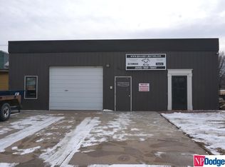 1117 Lincoln St, Blair, NE 68008