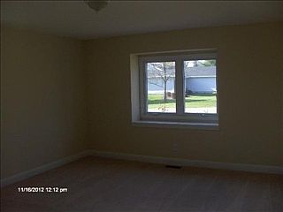 5th image of 300 N Birchwood Dr