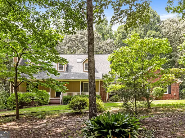8183 Silver Oaks Ct, Jonesboro, GA 30236