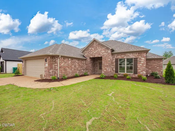 47 Grande Pines Cv, Jackson, TN 38305