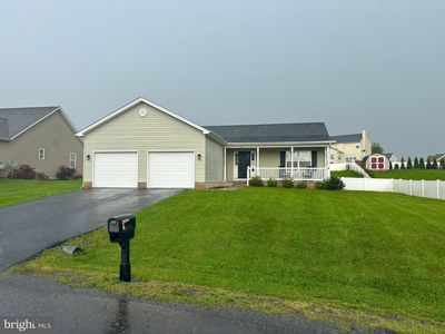 56 Reprisal Rd, Inwood, WV, 25428