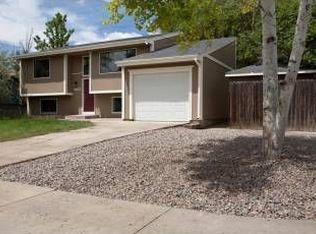 1907 Crystal Ct, Loveland, CO 80537
