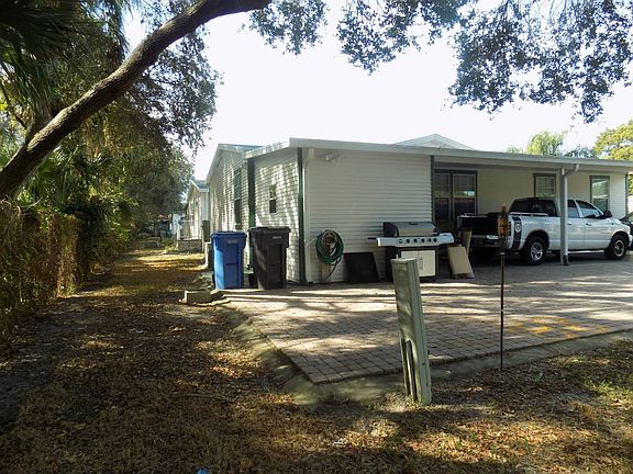 2nd image of 9030 Allen Cir