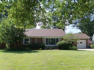 4770 W 210th St, Fairview Park, OH