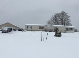 927 Cronk Rd, Watertown, NY 13601