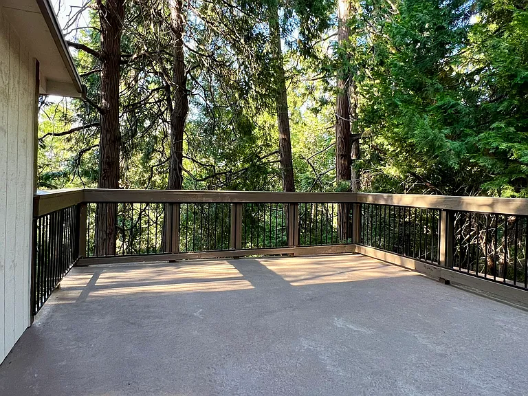 23796 Scenic Dr — Photo 6