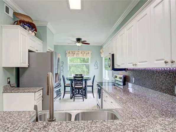 8320 Whiskey Preserve Cir APT 321, Fort Myers, FL 33919