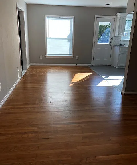 3303 Texas St — Photo 9
