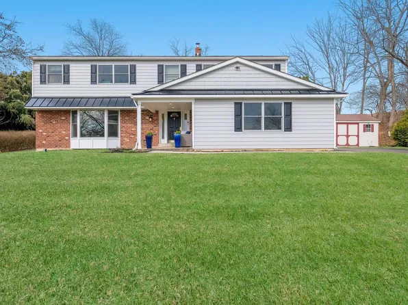 1346 Mark Dr, West Chester, PA 19380