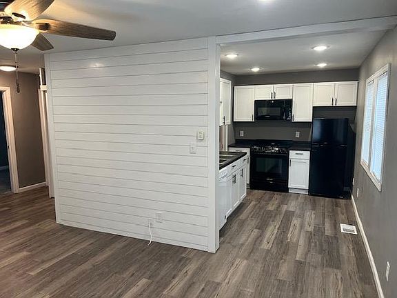 Living room / kitchen